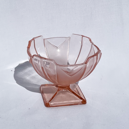 French Arcoroc candy pink dessert bowls and x4 sundae bowls